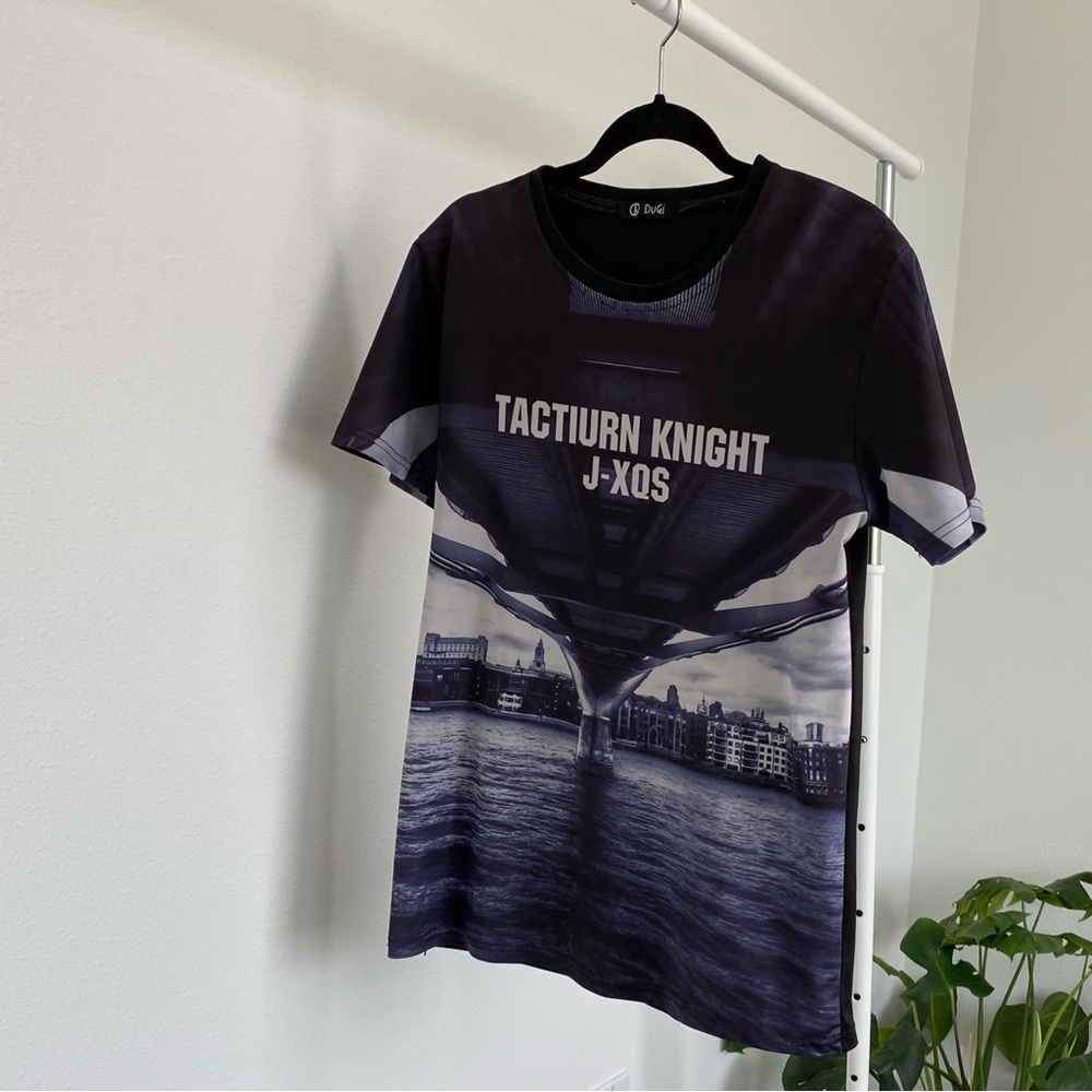 🏙️ TACITURN KNIGHT J-XQS Scenic T-Shirt